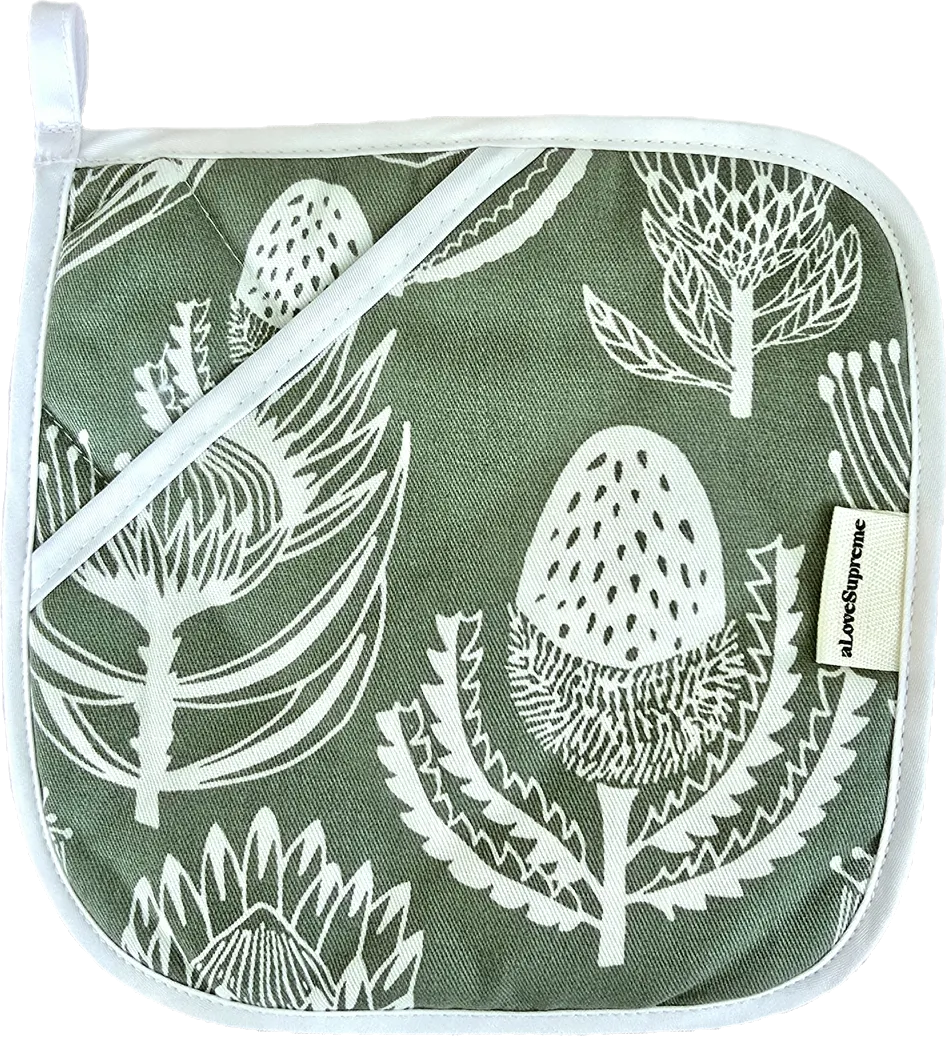 em-pot-holder-floral-kingdom-white-on-sage-02
