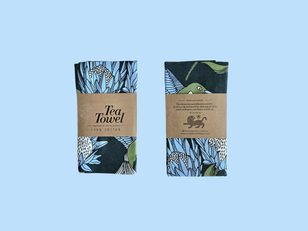 em-tea-time-towel-protea-blue-on-gunmetal-02