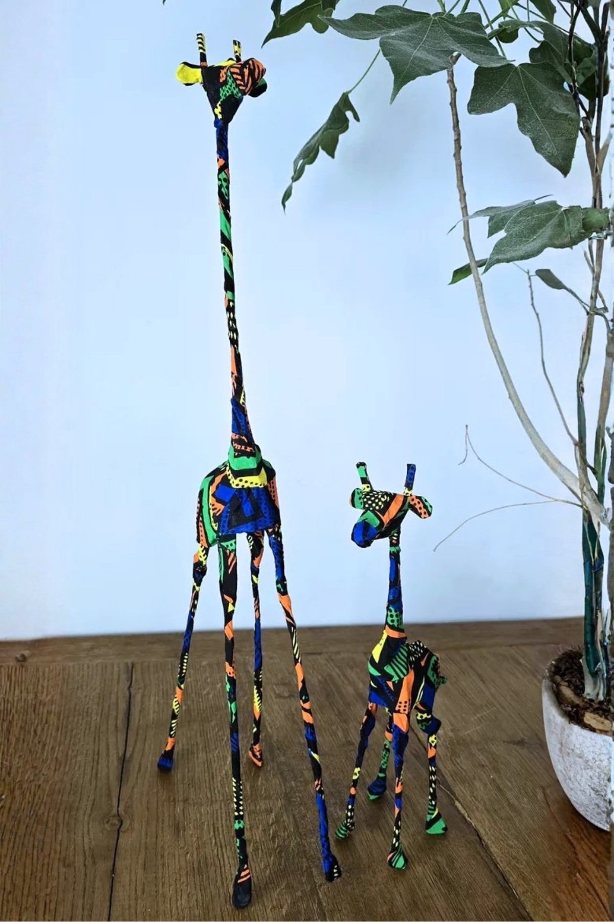 em-home-decor-giraffe-zulu-warrior-collection